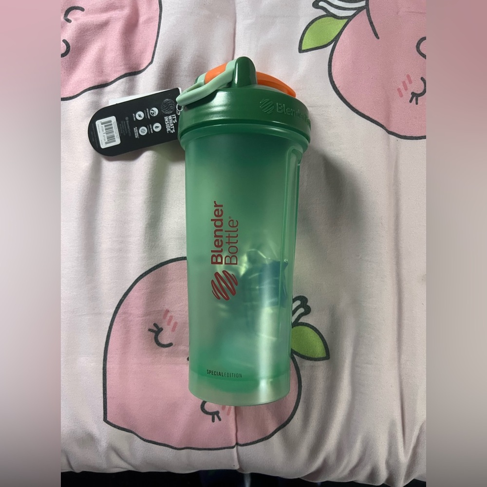 Classic Blender Bottle